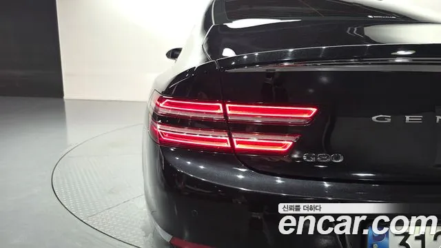 Genesis G80 RG3 — Фото автомобиля 8