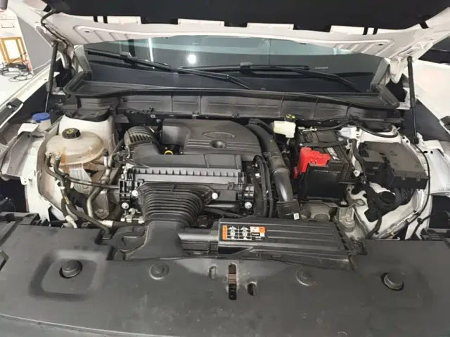 Ford Edge — Фото автомобиля 19