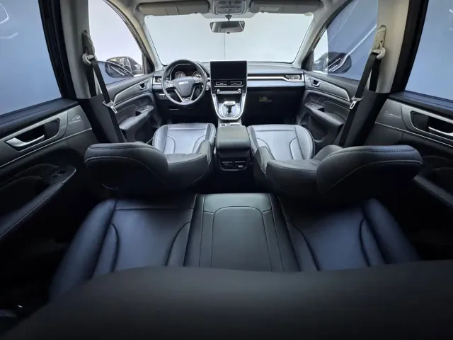 Haval M6 — Фото автомобиля 8