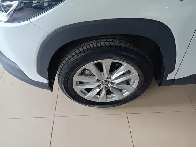 Toyota Corolla Cross — Фото автомобиля 22