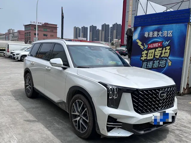 GAC Trumpchi GS8 — Фото автомобиля 3