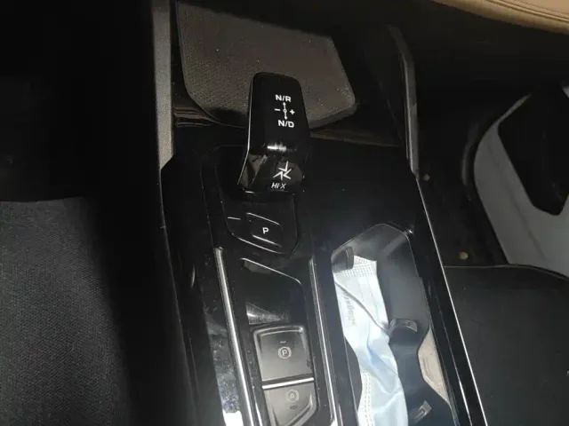 Geely Emgrand L — Фото автомобиля 16