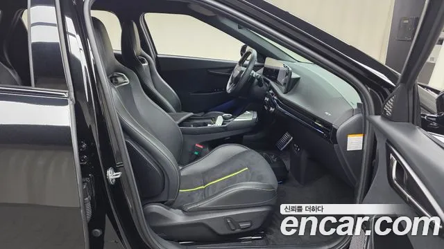 Kia EV6 New — Фото автомобиля 17