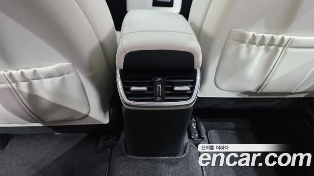 Hyundai Grandeur Новый Grandeur IG — Фото автомобиля 29