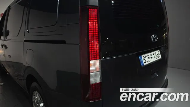 Hyundai Staria — Фото автомобиля 8
