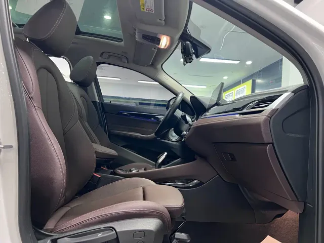 BMW X2 — Фото автомобиля 15