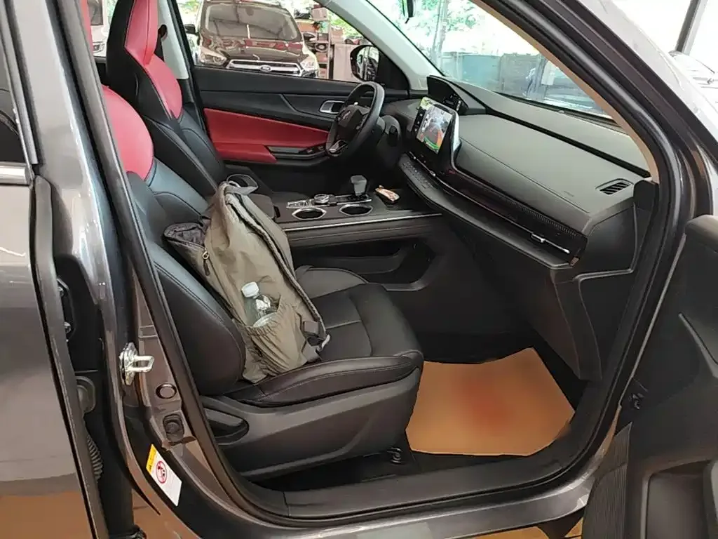 Changan Changan CS55 PLUS 2022 Model Second Generation 1.5T DCT Premium Edition — Фото автомобиля 24