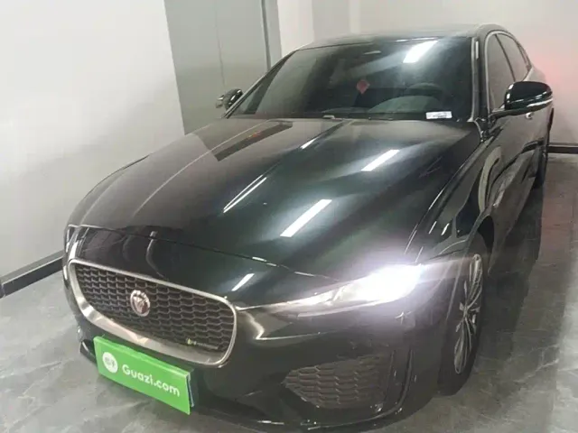 Jaguar XEL — Фото автомобиля 2