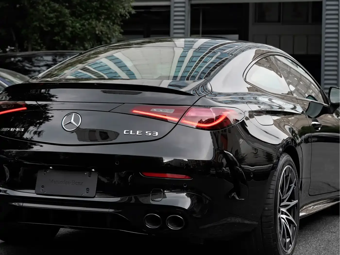 Mercedes-Benz Mercedes-AMG CLE 2025 AMG CLE 53 4MATIC+ Coupe — Фото автомобиля 6