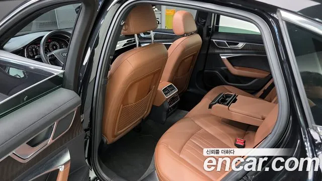 Audi A6 45 TFSI Premium — Фото автомобиля 11