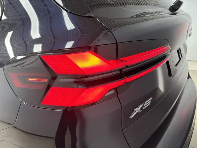 BMW X5 — Фото автомобиля 10