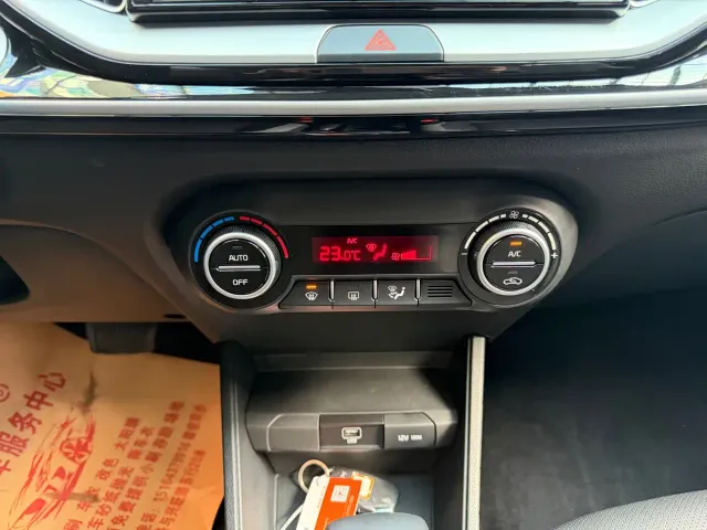 Kia KX1 — Фото автомобиля 15