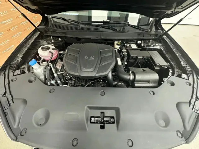 Hongqi HS5 — Фото автомобиля 5