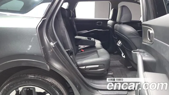 Kia Sorento Новый Sorento 4 поколение Дизель 2.2 2WD — Фото автомобиля 11