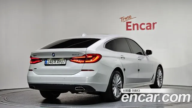 BMW Gran Turismo — Фото автомобиля 2