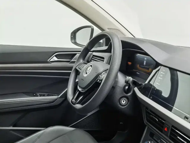 Volkswagen Lavida — Фото автомобиля 22
