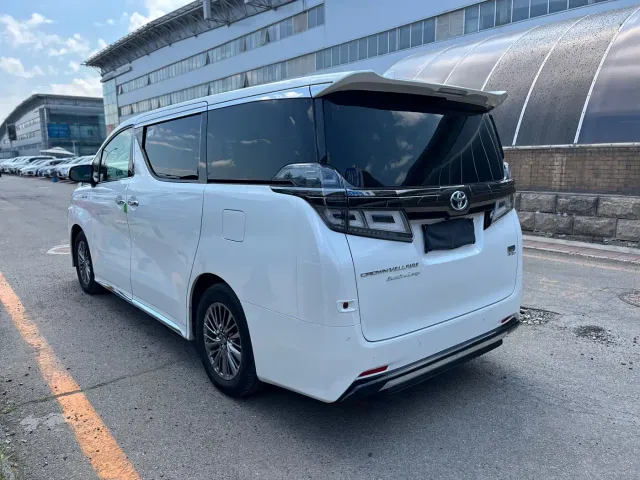 Toyota Vellfire — Фото автомобиля 4