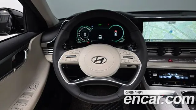 Hyundai Grandeur Новый Grandeur IG — Фото автомобиля 13