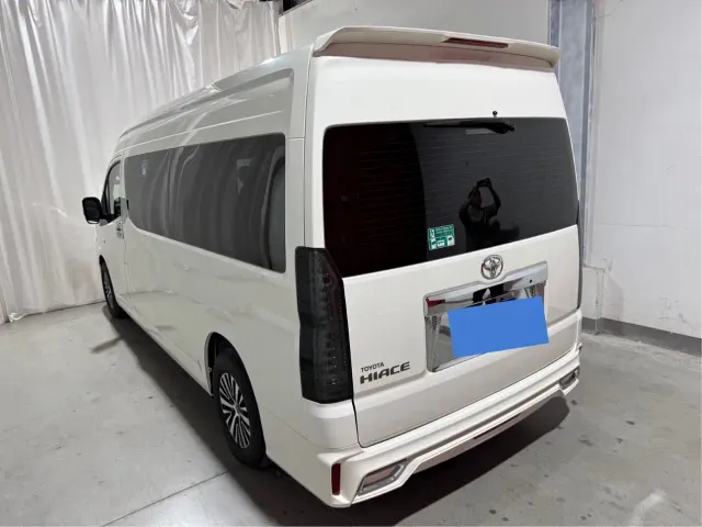 Toyota HIACE — Фото автомобиля 5