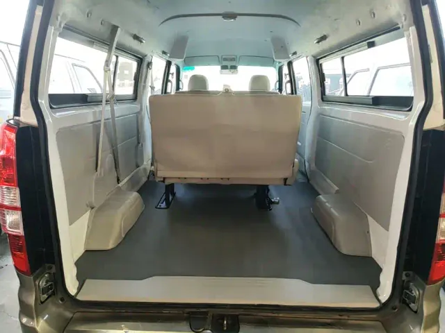 Jinbei New Hiace S — Фото автомобиля 18