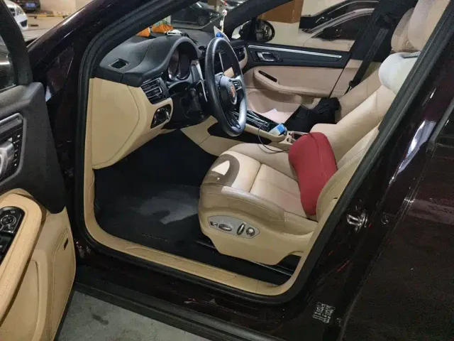 Porsche Macan — Фото автомобиля 12