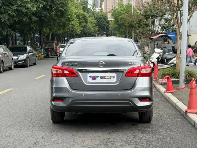 Nissan Sylphy — Фото автомобиля 5