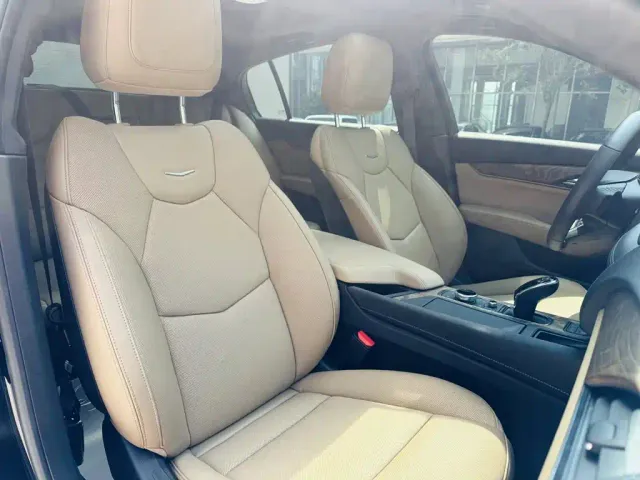 Cadillac CT5 — Фото автомобиля 7