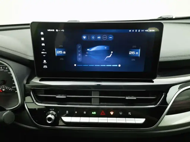 Haval H6 — Фото автомобиля 12