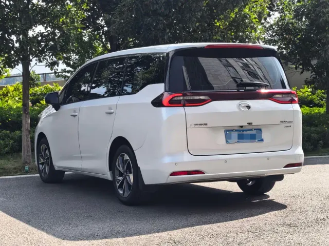 GAC Trumpchi M6 — Фото автомобиля 7