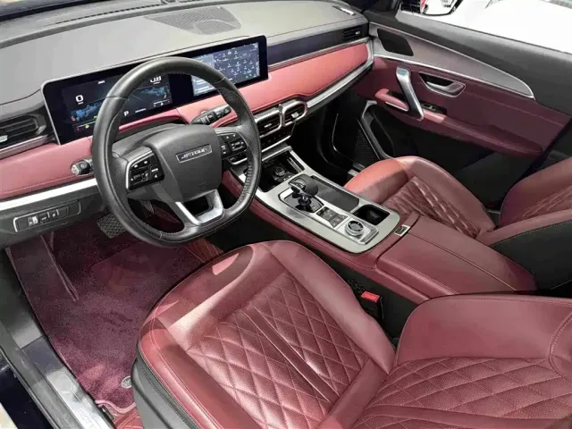 Jetour X70 Plus — Фото автомобиля 10
