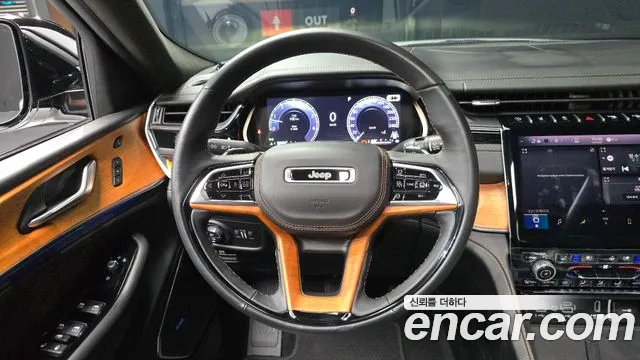 Jeep Cherokee WL — Фото автомобиля 13