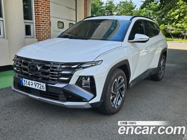 Hyundai Tucson Новый Tucson (NX4) Бензин 1.6 турбо 2WD — Фото автомобиля 3