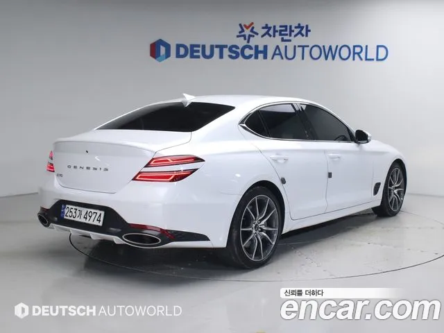 Genesis G70 Новый G70 Бензин 3.3T 2WD — Фото автомобиля 2