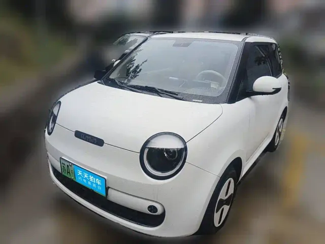Фотография автомобиля — Changan Lumin