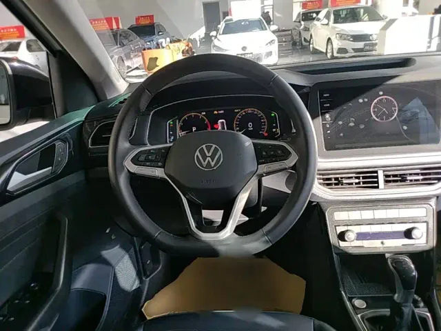 Volkswagen Tharu — Фото автомобиля 10