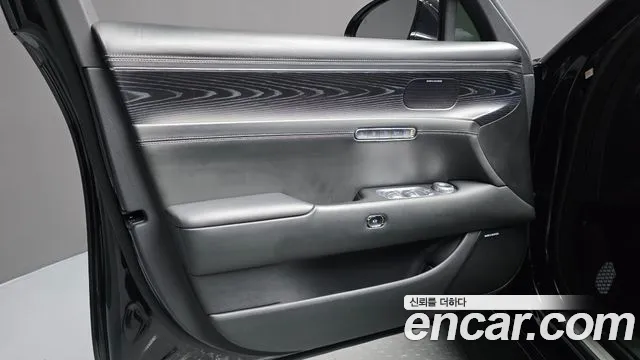 Genesis G90 Бензин 3.5 турбо AWD — Фото автомобиля 19