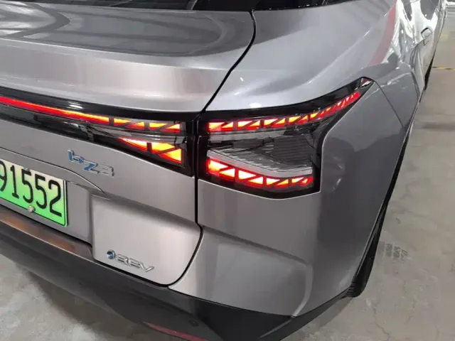 Toyota bZ3 — Фото автомобиля 7