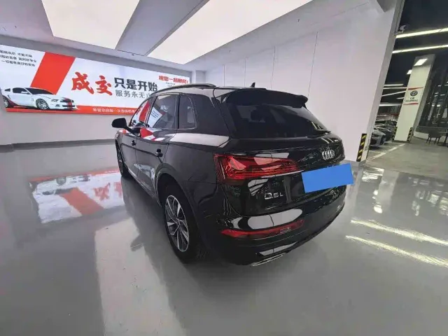 Audi Q5L — Фото автомобиля 6