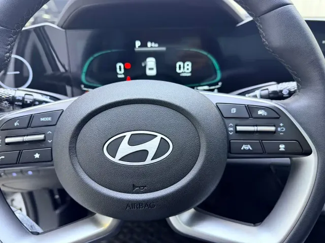Hyundai Elantra — Фото автомобиля 16