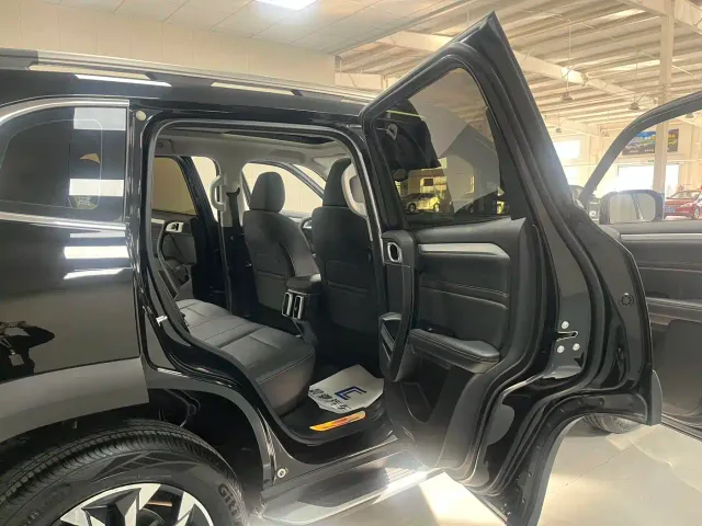 Haval Big Dog — Фото автомобиля 10