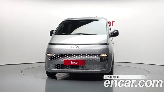 Hyundai Staria Staria Карго 5 мест — Фото автомобиля 3