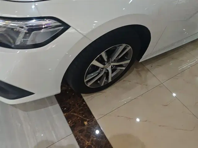 Honda Civic — Фото автомобиля 22