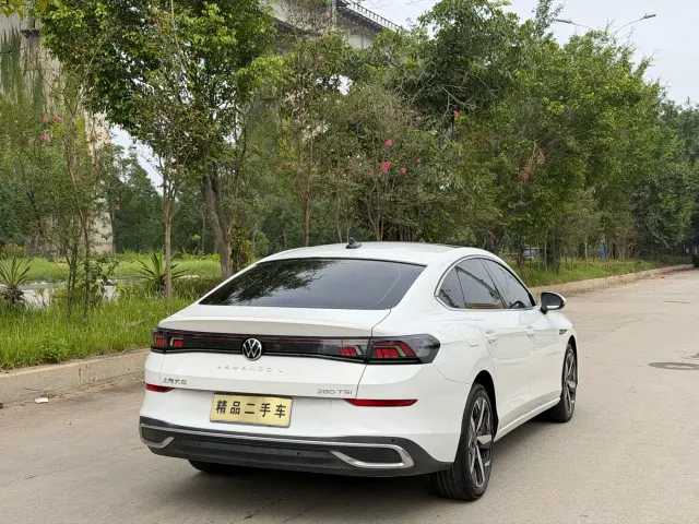 Volkswagen Lamando — Фото автомобиля 7