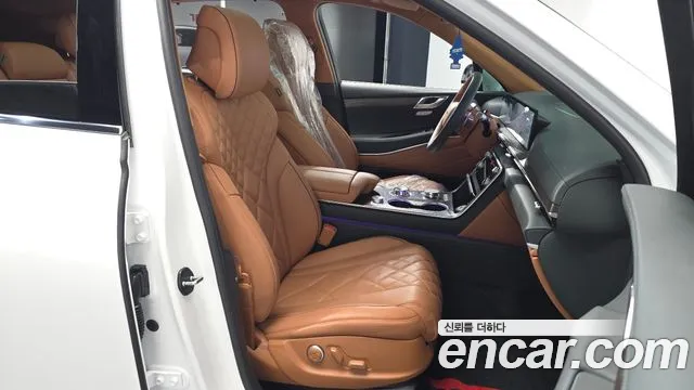 Genesis GV80 — Фото автомобиля 16