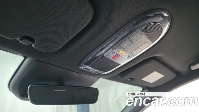 Hyundai Ioniq 6 — Фото автомобиля 24
