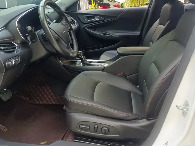 Chevrolet Malibu XL — Фото автомобиля 15