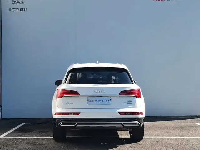 Audi Q5L — Фото автомобиля 15