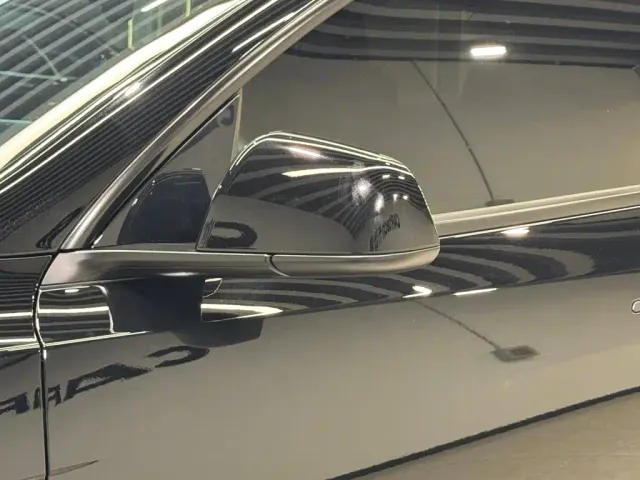 Tesla Model Y — Фото автомобиля 11