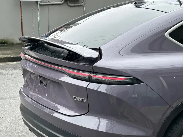 Nio EC6 — Фото автомобиля 10