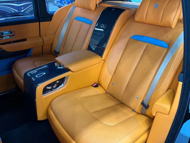 Rolls-Royce Cullinan — Фото автомобиля 20